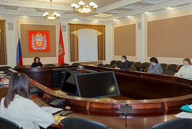 Аппарат Заксоба отчитался o работе